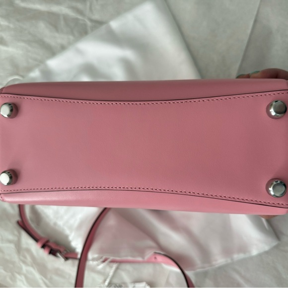 COACH Sammy 21 in glove tanned leather. - Picture 6 of 16